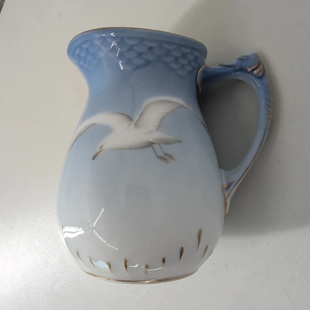 Bing & Grondahl Seagull Creamer Pitcher Seahorse Handle Gold Trim Denmark 189
